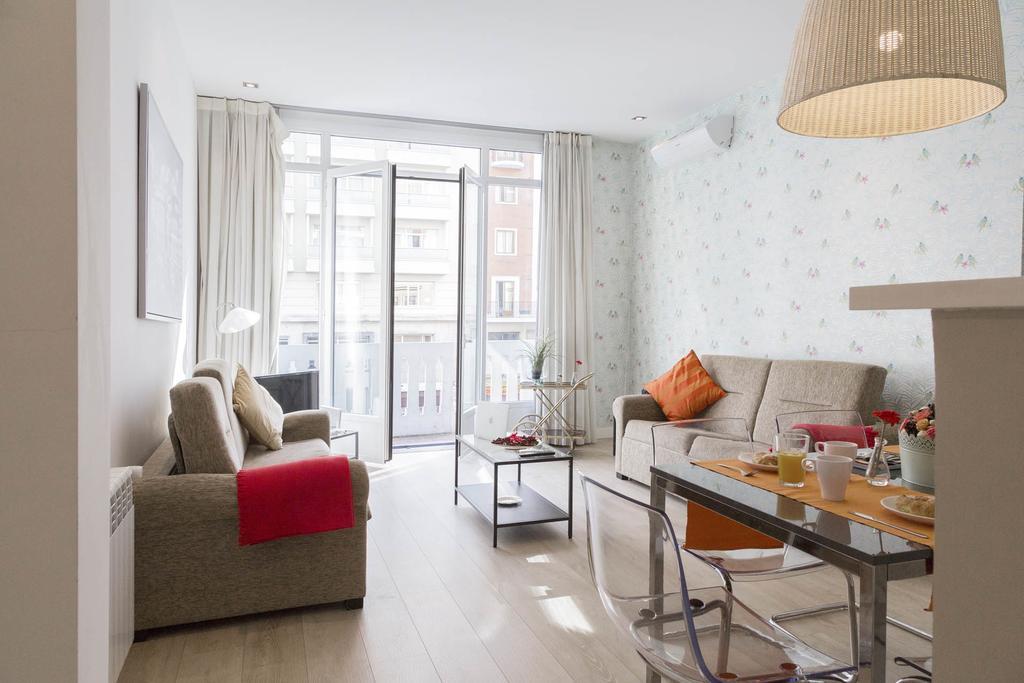 Smartrental Madrid Gran Via Apartments Eksteriør bilde