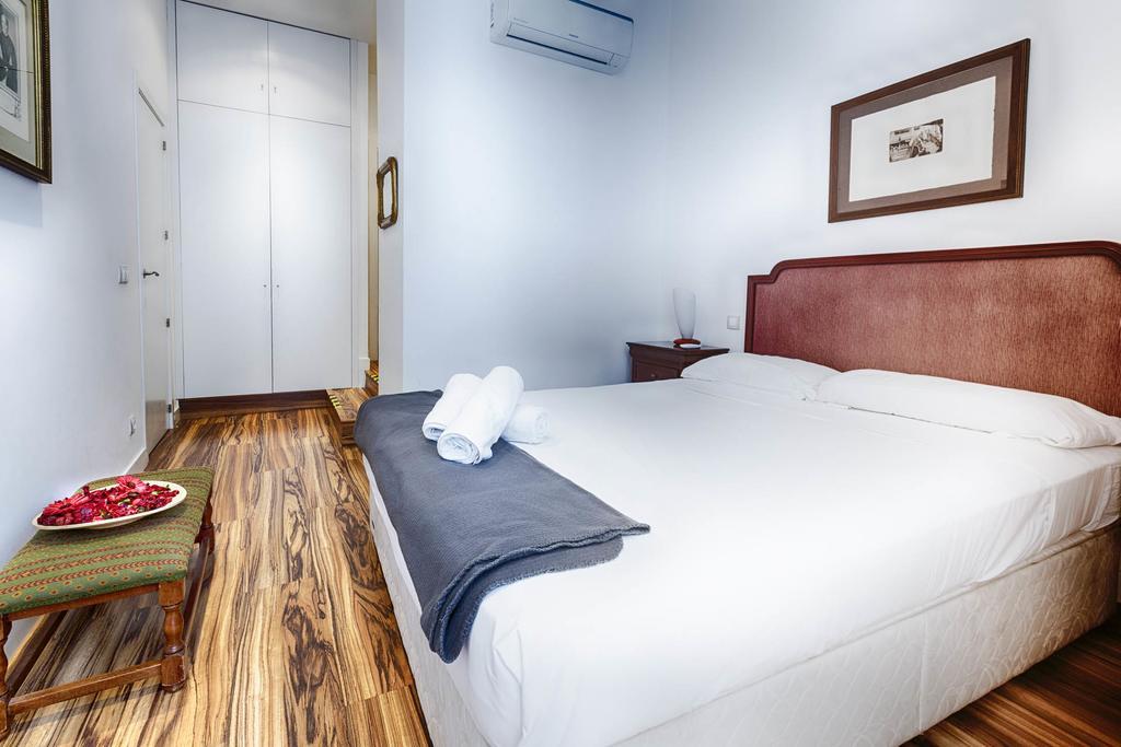 Smartrental Madrid Gran Via Apartments Eksteriør bilde